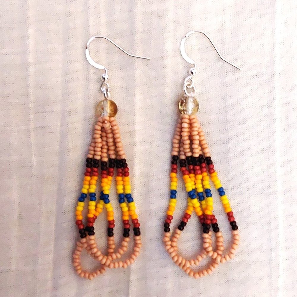 NWT, HANDCRAFTED SEED BEAD TRIPLE LAYER EARRINGS.